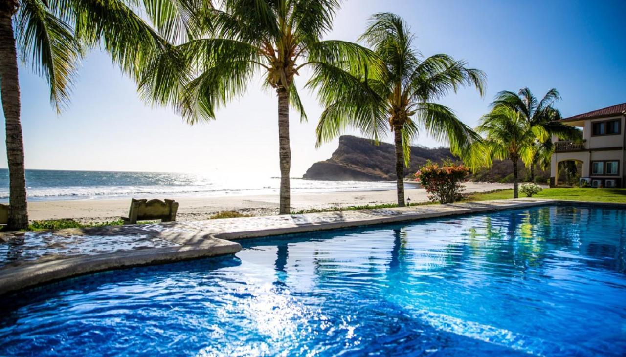 Villas Iguana A-13 Beachfront Condo Eksteriør billede